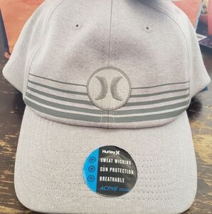 Hurley Action Sports Snap Back HAT - NEW WITH TAGS - Solid Grey